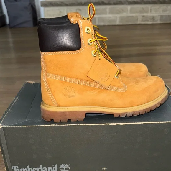 Women's Timberland® Premium 6-Inch Waterproof Boot - Picture 6 of 8